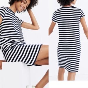 Like new Women’s Madewell velour dress navy/ white stripe size XXS